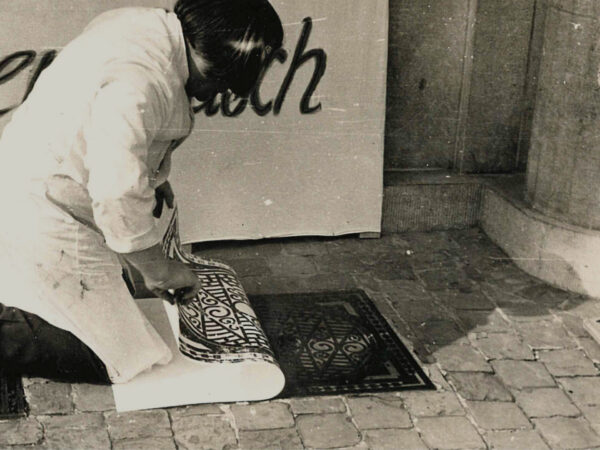 Info~Angel: Street Action by Werner Kausch